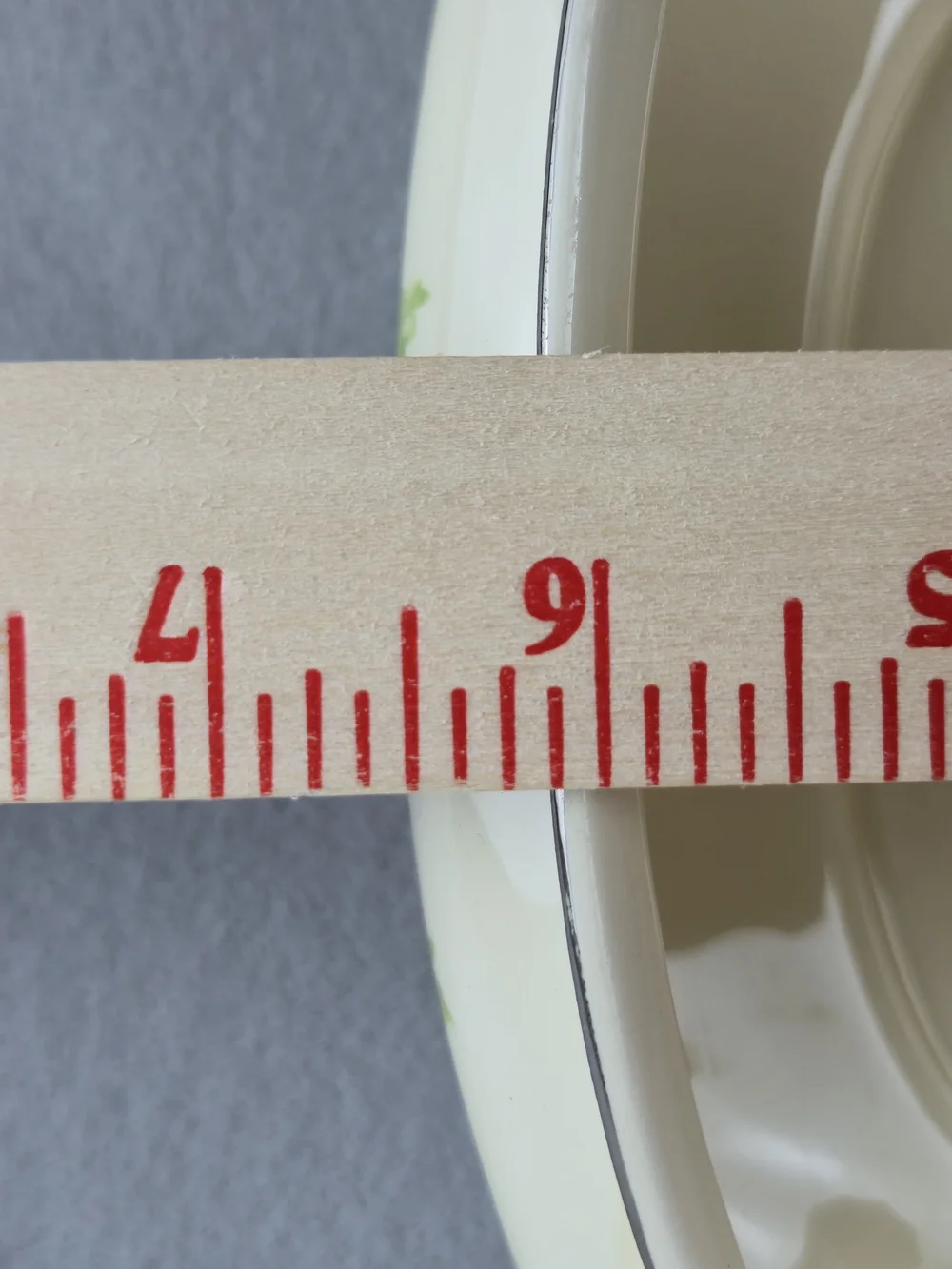Please review all photos carefully for exact measurements and item condition. Fe